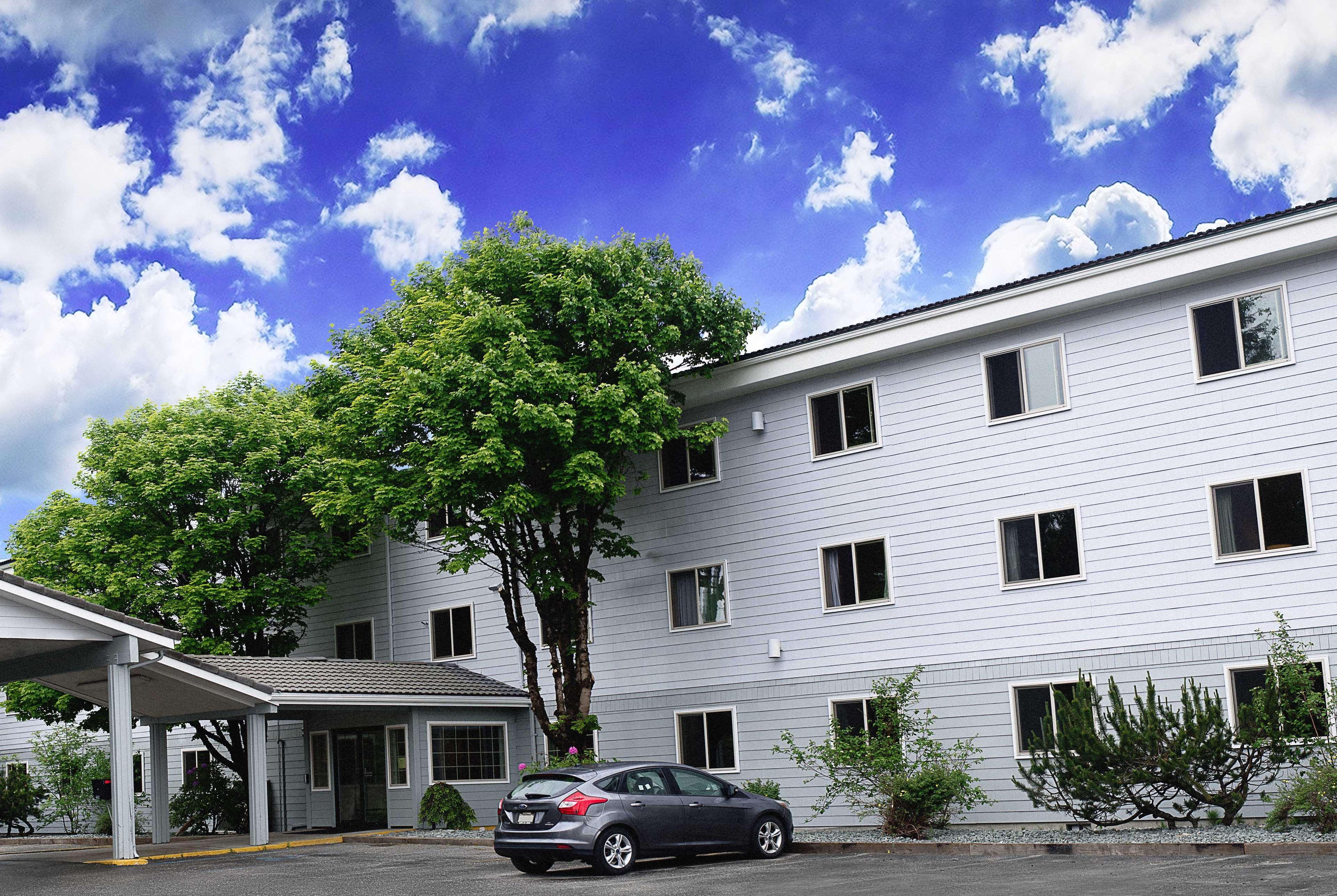 Super 8 By Wyndham Juneau Exterior photo